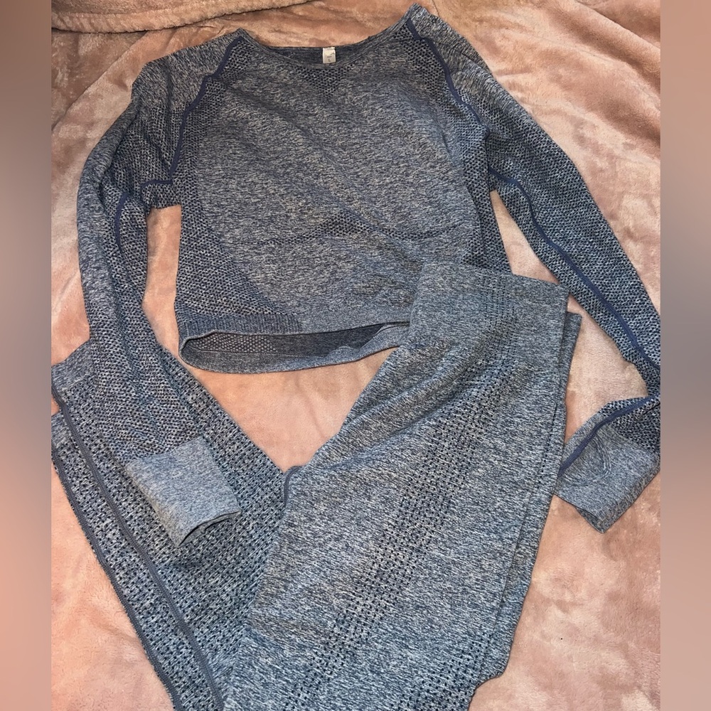 Matching work-out set